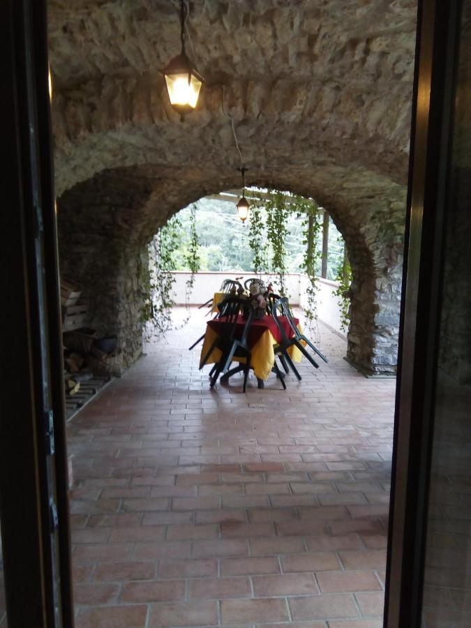 Agriturismo Locanda Del Papa Специя Екстериор снимка