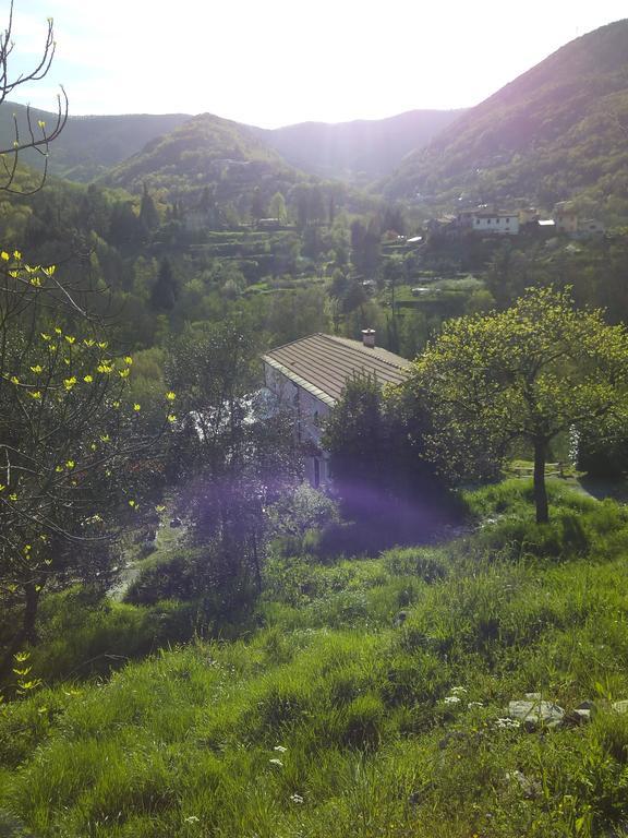 Agriturismo Locanda Del Papa Специя Екстериор снимка
