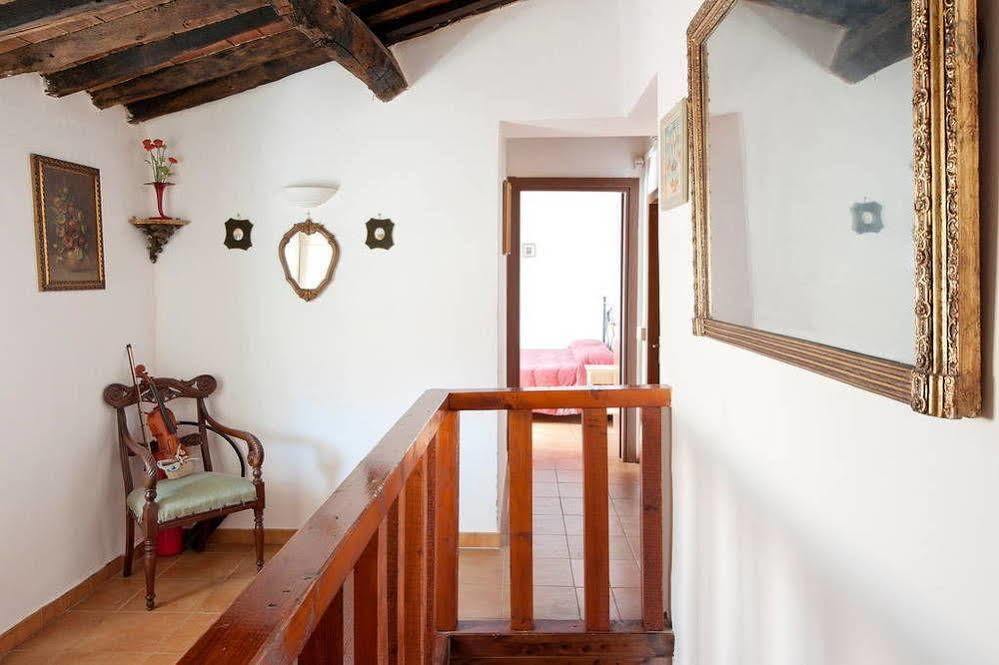 Agriturismo Locanda Del Papa Специя Екстериор снимка