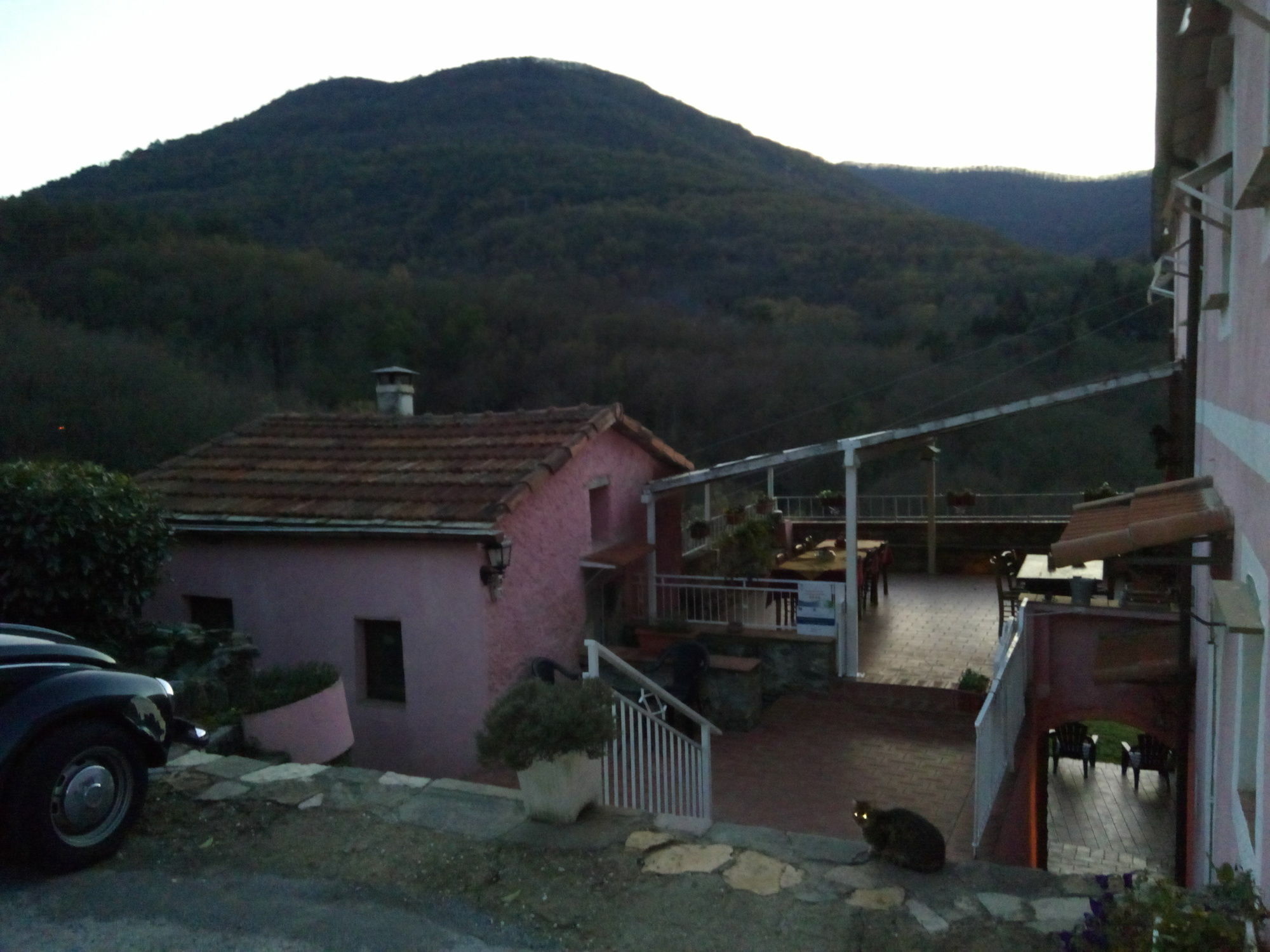 Agriturismo Locanda Del Papa Специя Екстериор снимка