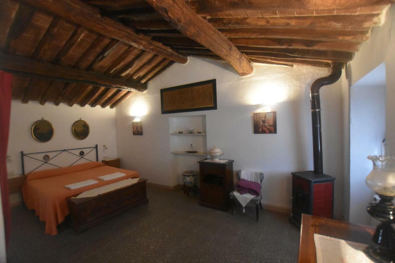 Agriturismo Locanda Del Papa Специя Екстериор снимка